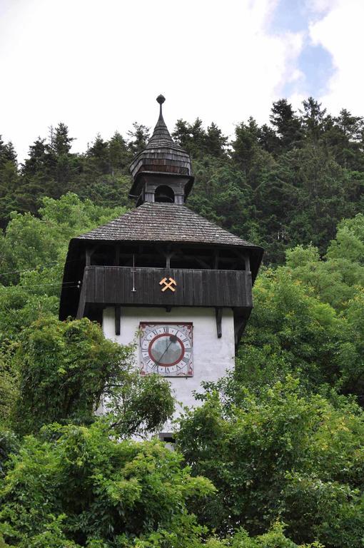 Penzion Bansky Dom Banska Stiavnica Ngoại thất bức ảnh